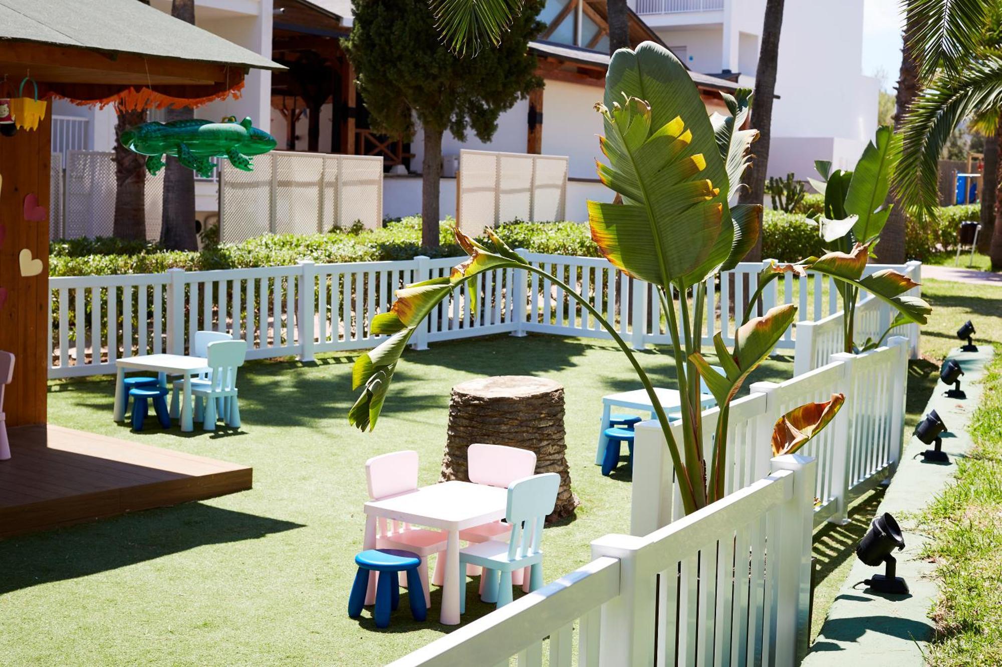 Hotel Vibra Cala Tarida-3Sup Cala Tarida  Exteriör bild