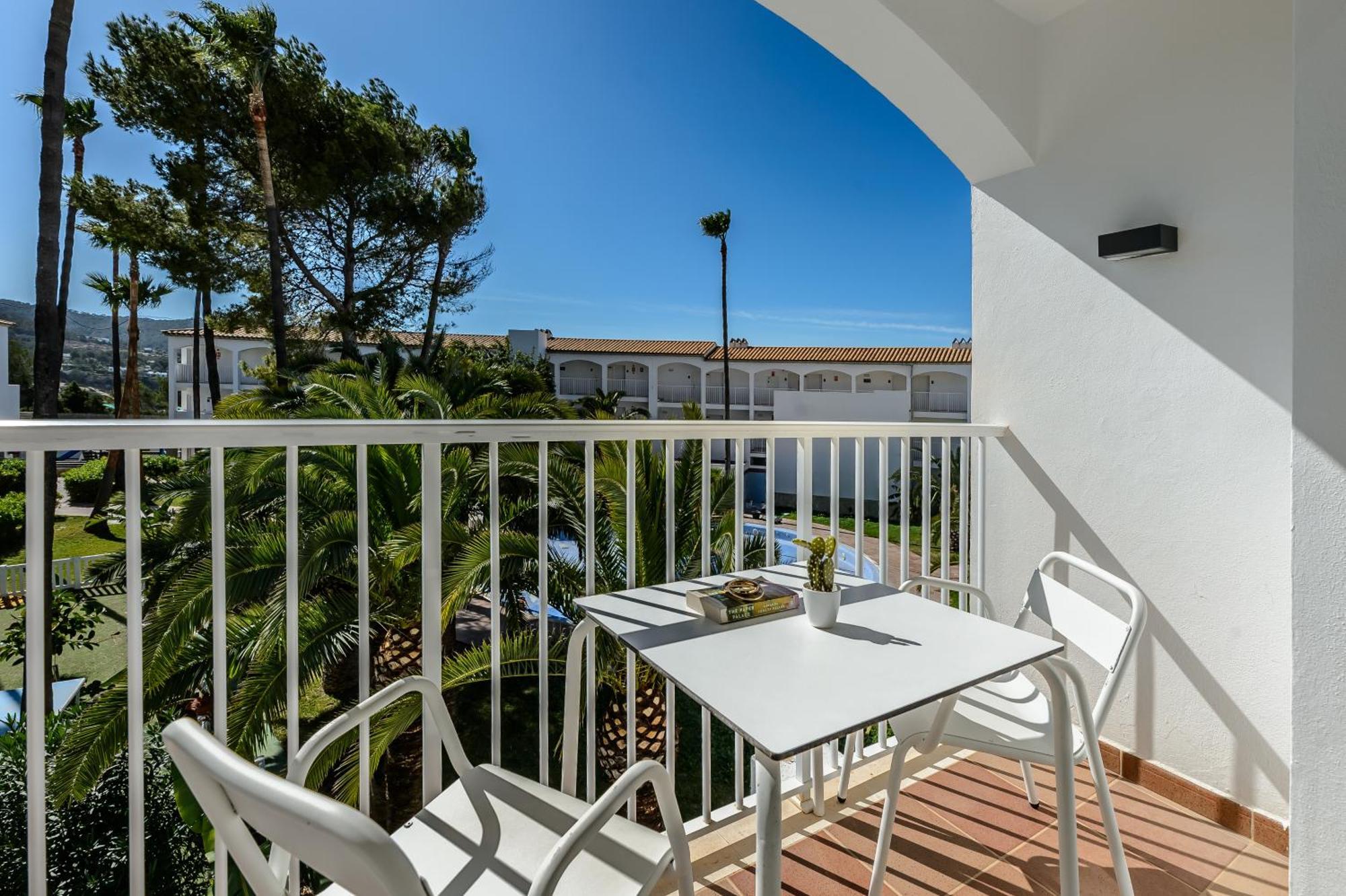 Hotel Vibra Cala Tarida-3Sup Cala Tarida  Exteriör bild