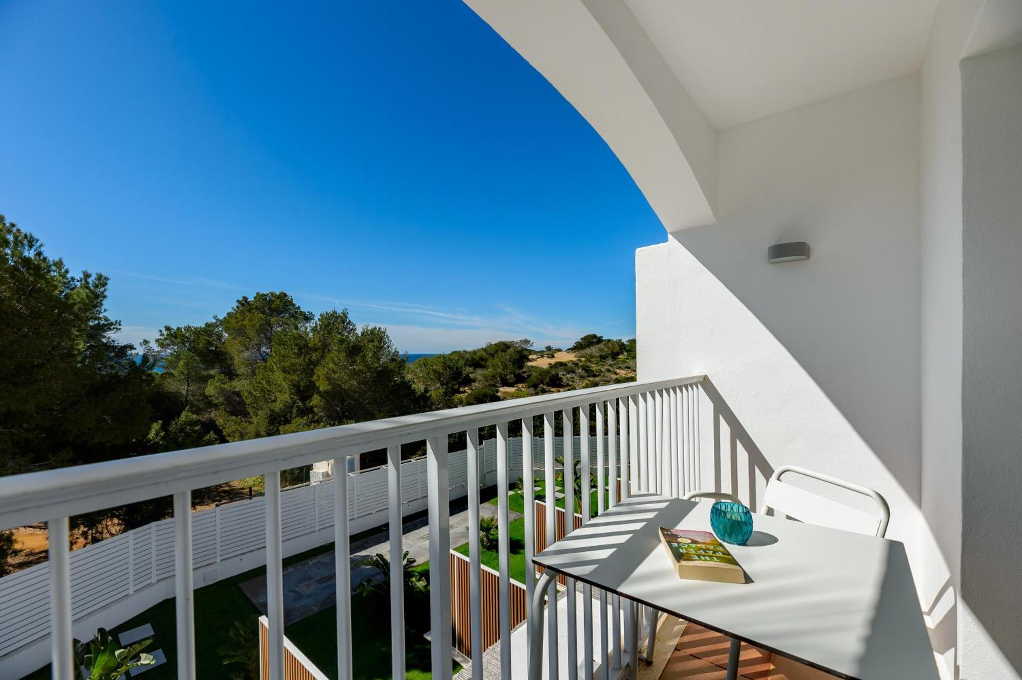 Hotel Vibra Cala Tarida-3Sup Cala Tarida  Exteriör bild